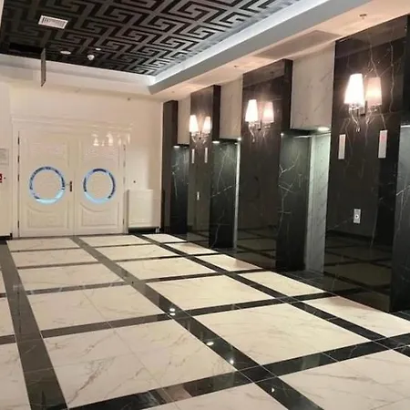 Hanza Tower Capri With Spa Sauna & Jacuzzi & Pool
